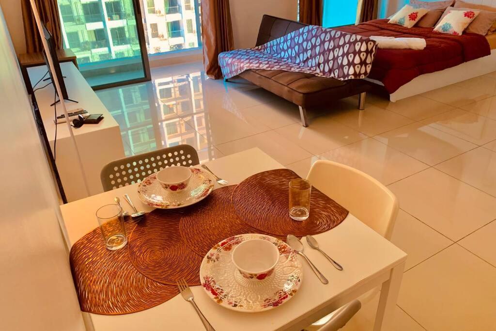 Cosy Studio Netflix Selfcheckin Cyberjaya 2 Екстериор снимка